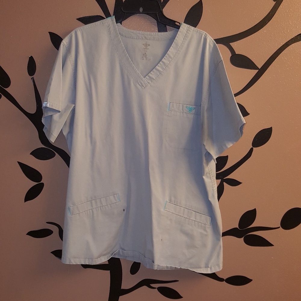 3 for  $15 Scrub Top size XL